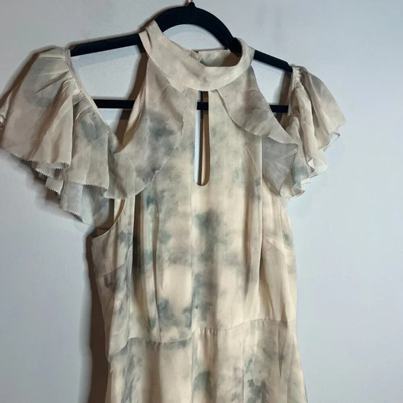 Lauren Conrad ruffle cold-shoulder maxi dress - Picture 3 of 8